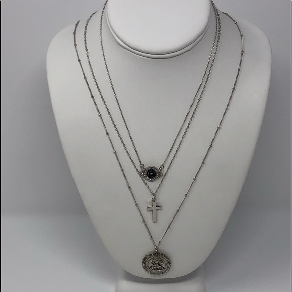 Jewelry - ‼️LAST 1‼️Bundle of 3 Silver Tone Chains
